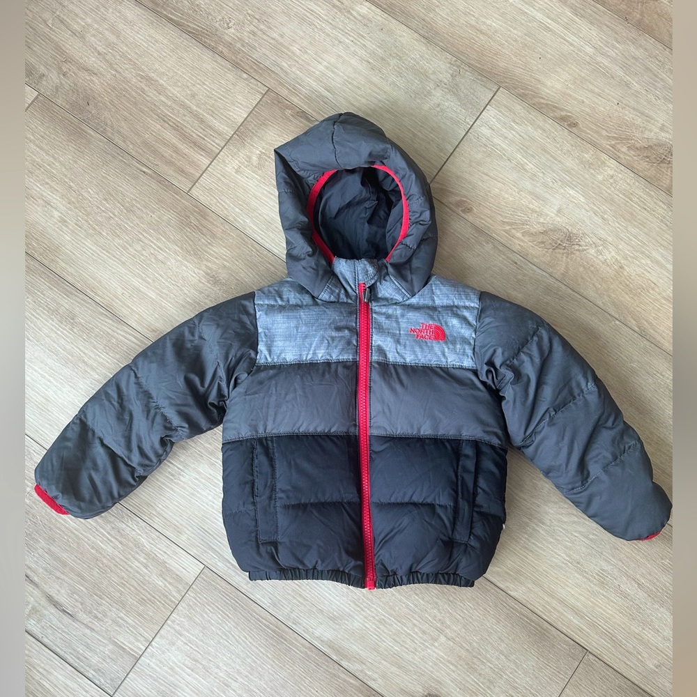 The North Face Reversible Puffer Coat. 3T